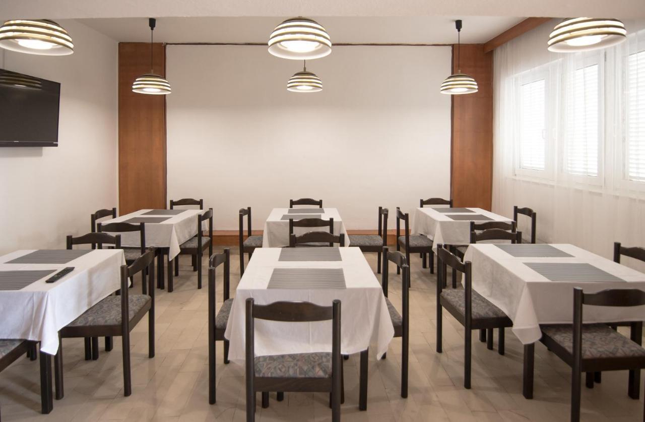 Hotel Barba Starigrad Paklenica Luaran gambar