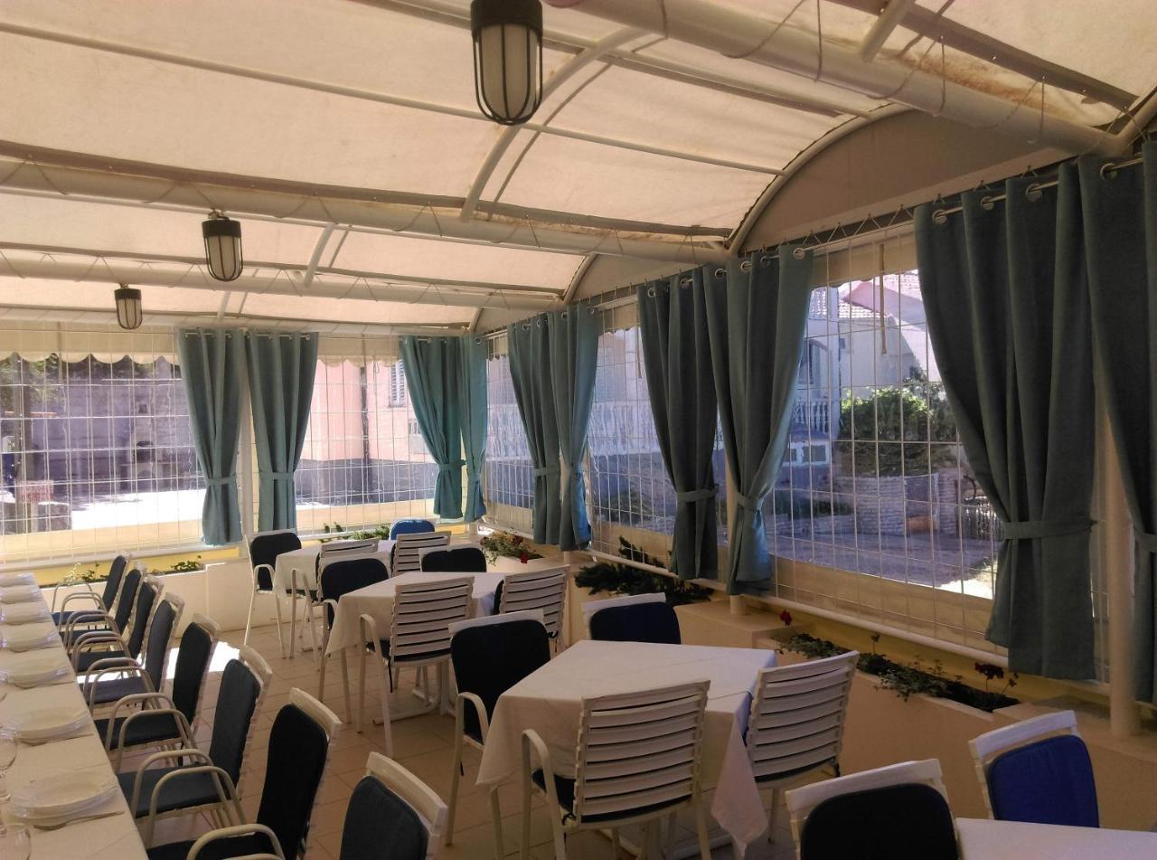 Hotel Barba Starigrad Paklenica Luaran gambar