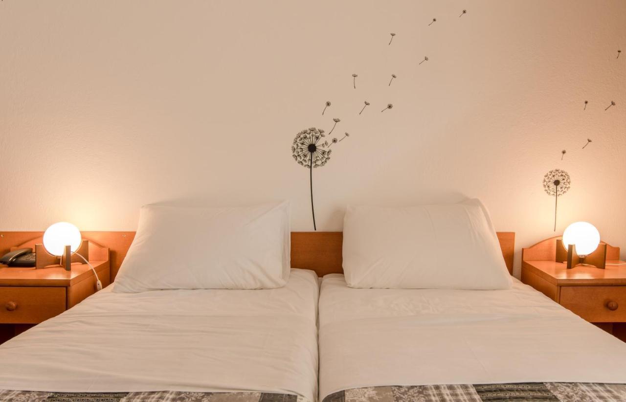 Hotel Barba Starigrad Paklenica Luaran gambar